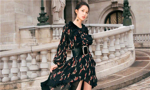 赫章标题：包生男孩机构：助你成功代怀生子，实现家庭梦想